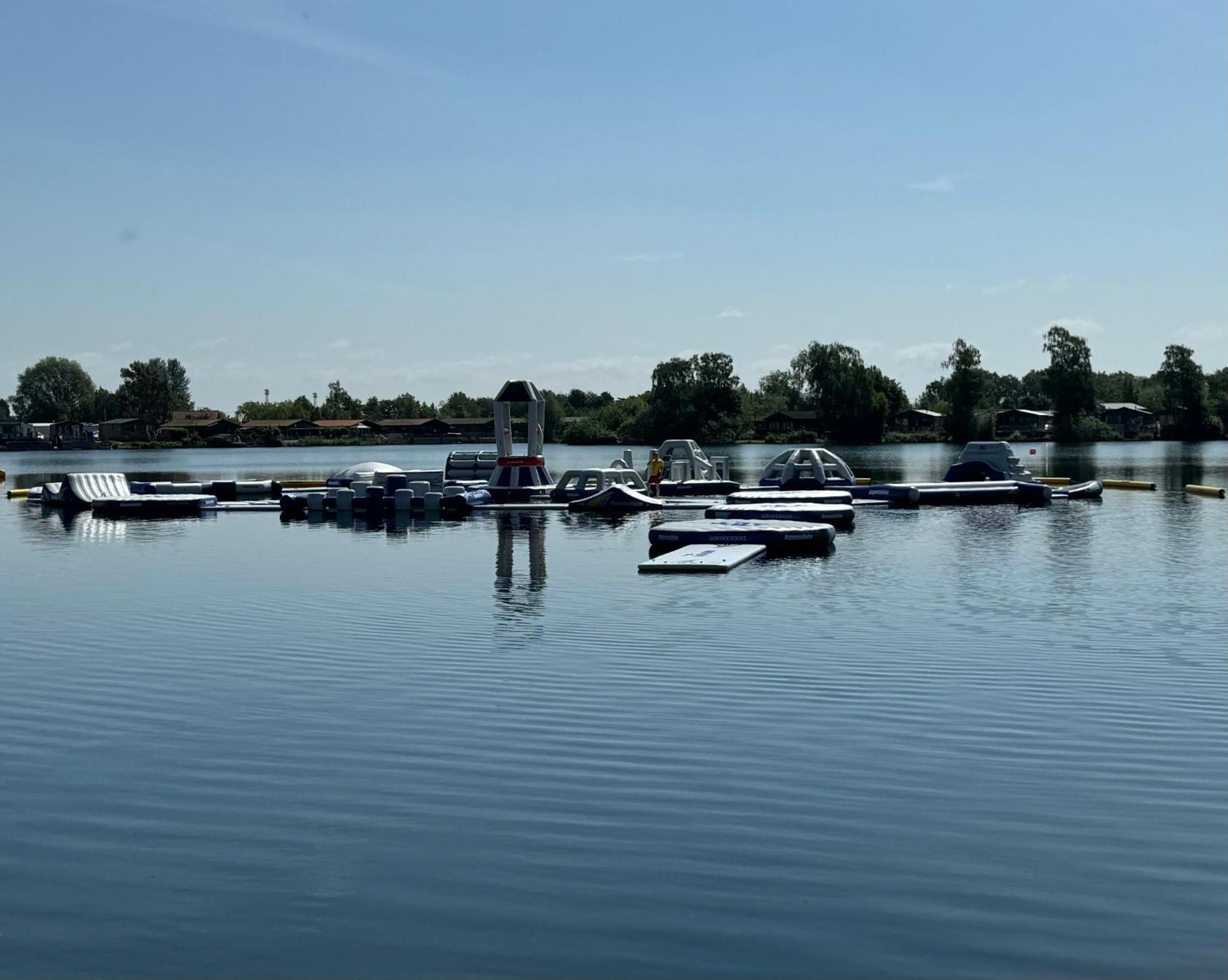 Fable Lodge Tattershall Lakes - Luxury Lakeside Lodge With Hot Tub Esterno foto